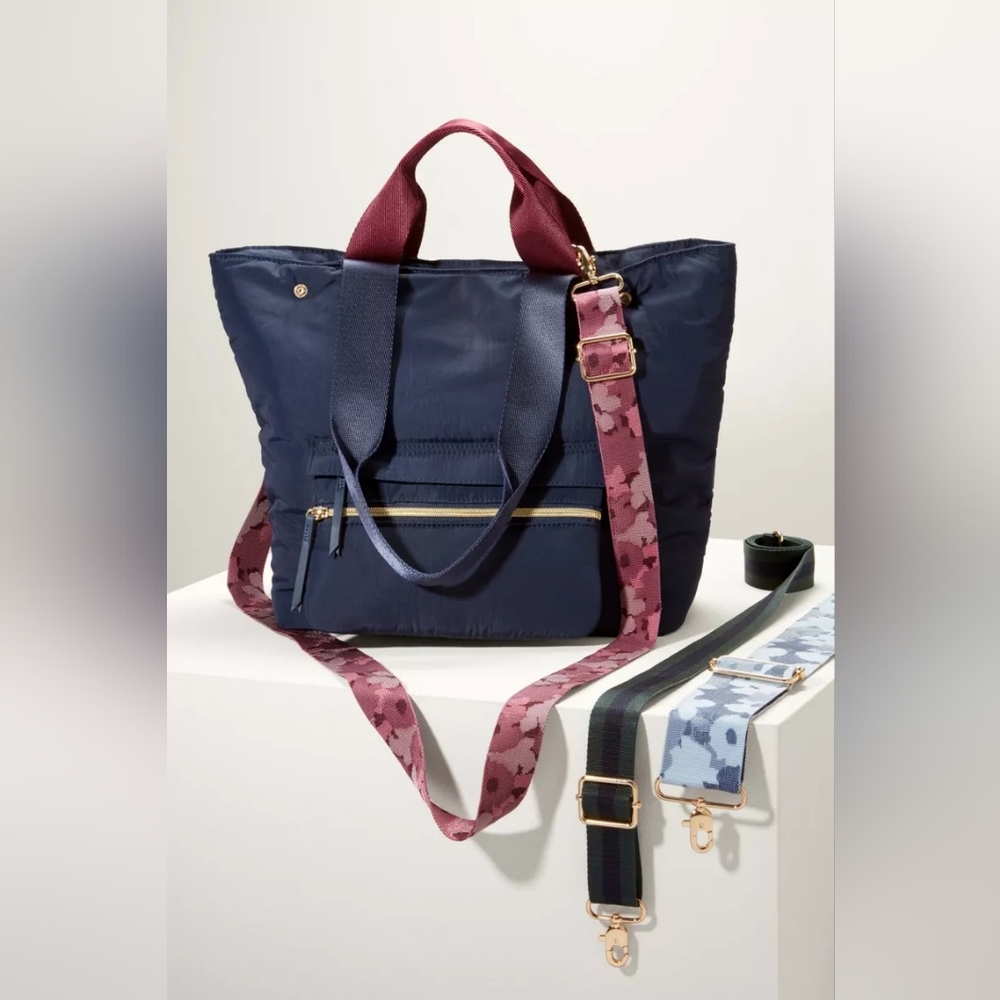 Stella & Dot ZIP-IT NAVY CONVERTIBLE TOTE
